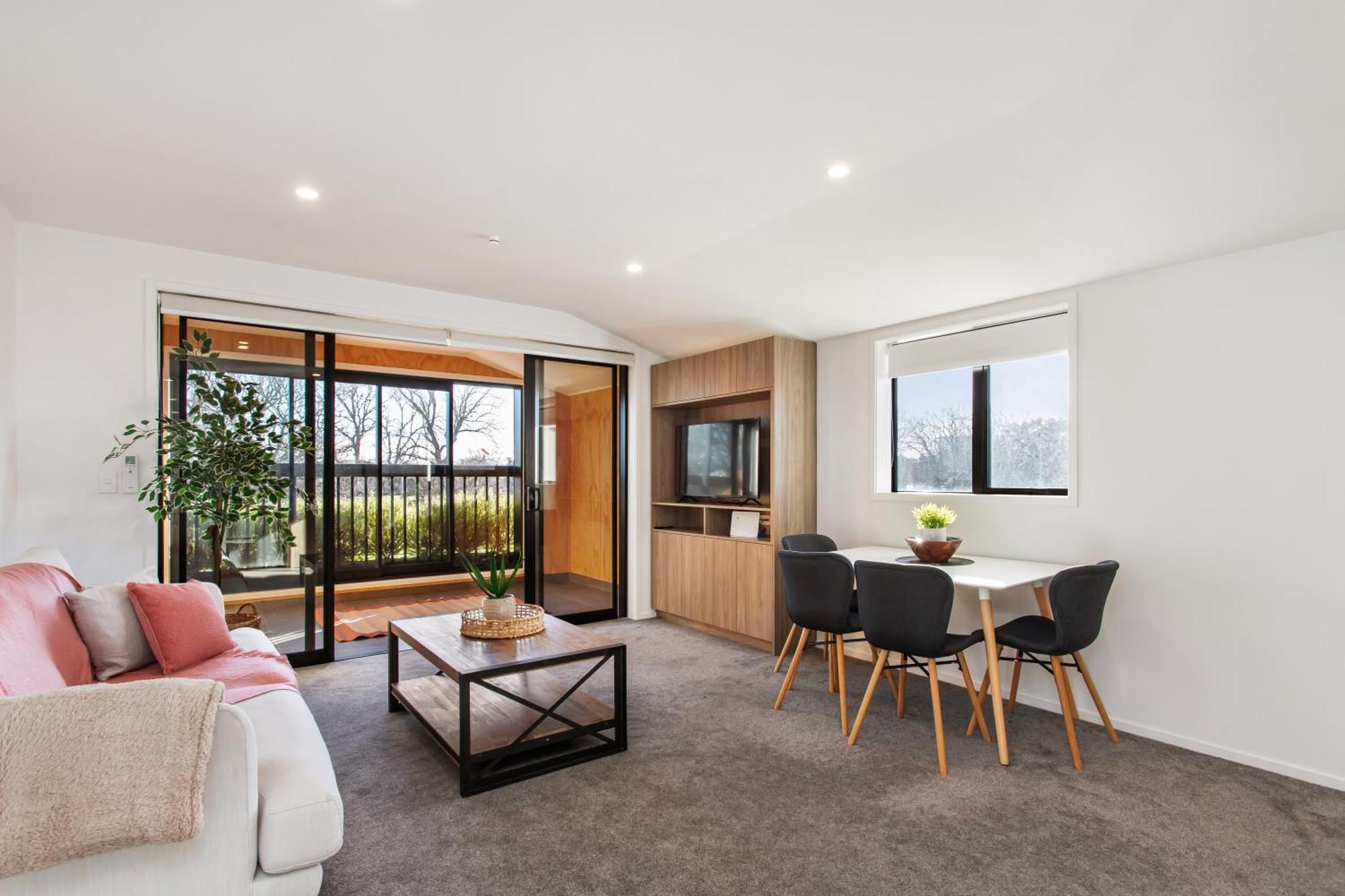 Penthouse Apartment Scenic Views-Spacious 2Br Christchurch Exterior photo